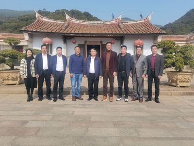 科技賦能，情系校友——校長(zhǎng)張龍海新春赴漳廈走訪校友并開展訪企拓崗