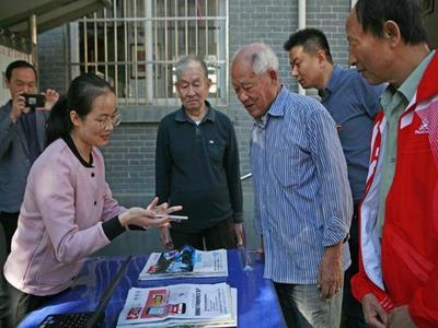 迎重陽(yáng)送關(guān)愛，江科大結(jié)合專業(yè)優(yōu)勢(shì)送科技服務(wù)暖人心